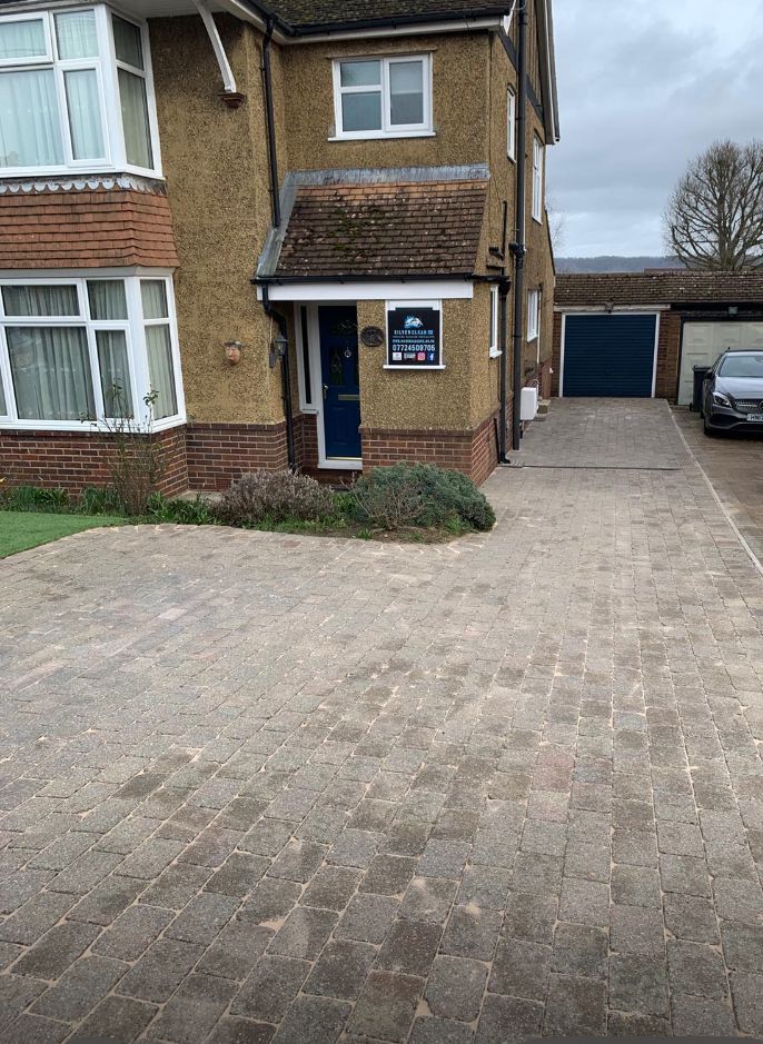 Driveway cleaning, silvercleanuk uk, maidstone, Kent, southeast